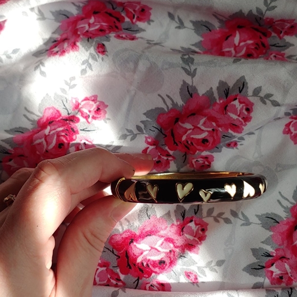 BETSY JOHNSON BANGLE - Picture 2 of 3